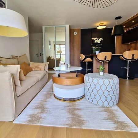 Sublime Appartement 4 Etoiles Neuf T3 Aputeaux 61M2 Proche La Defense, 10M2 De Terrasse Avec Magnifique Vue Esterno foto